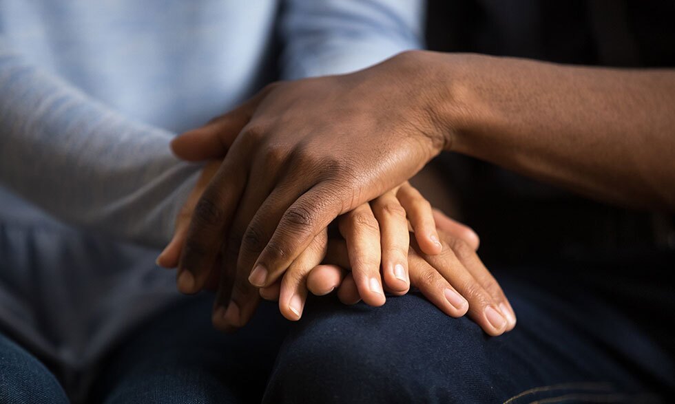 Com conviure amb algú que té ansietat? Quatre consells i pràctiques per a cuidar i cuidar-se.